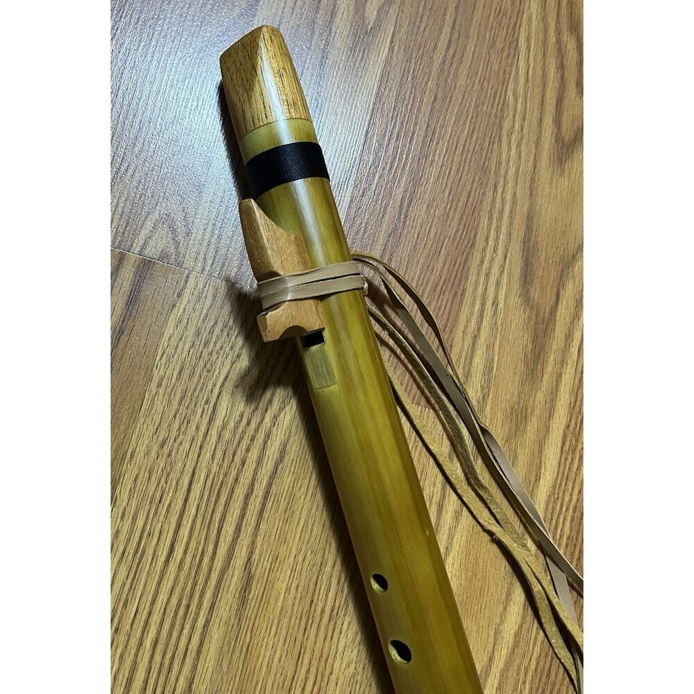 Native American Style Flute Exotic Bamboo Tuned G -Case Included